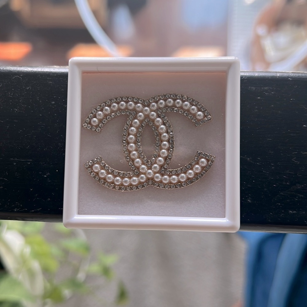 Chanel Broach